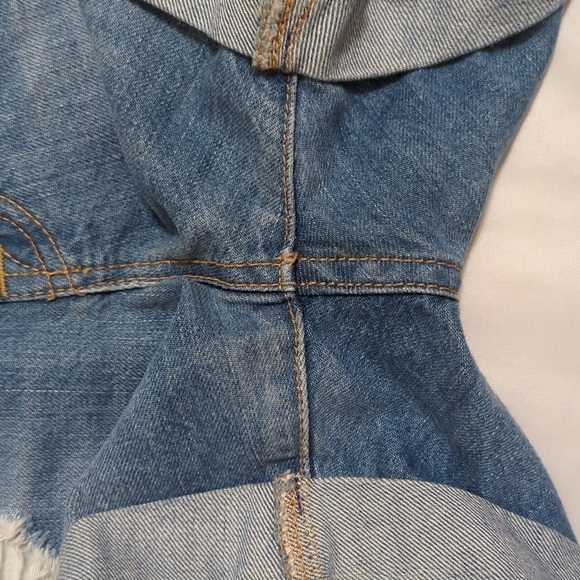 7 for All Mankind Distressed Denim Shorts, Color Blue Size 25 - Picture 10 of 15